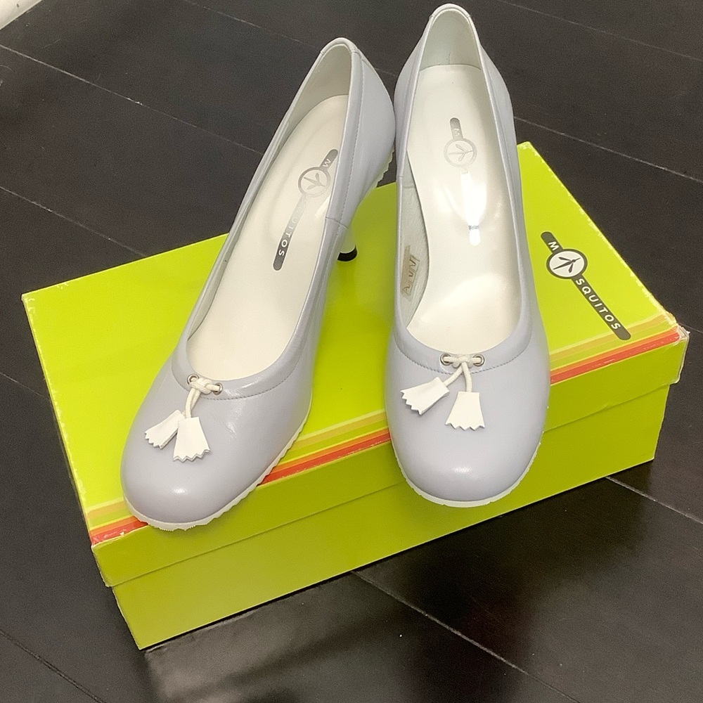 Mosquitos Stylish Gray leather Heels with Tassel Detail, Size 7.5